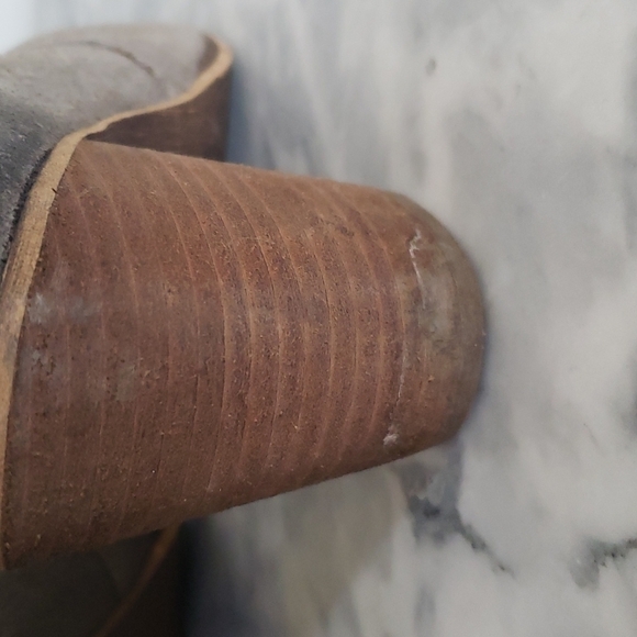 BP Leather Stacked Heel Distressed Western Style Bootie, Size 5.5 - Picture 5 of 11